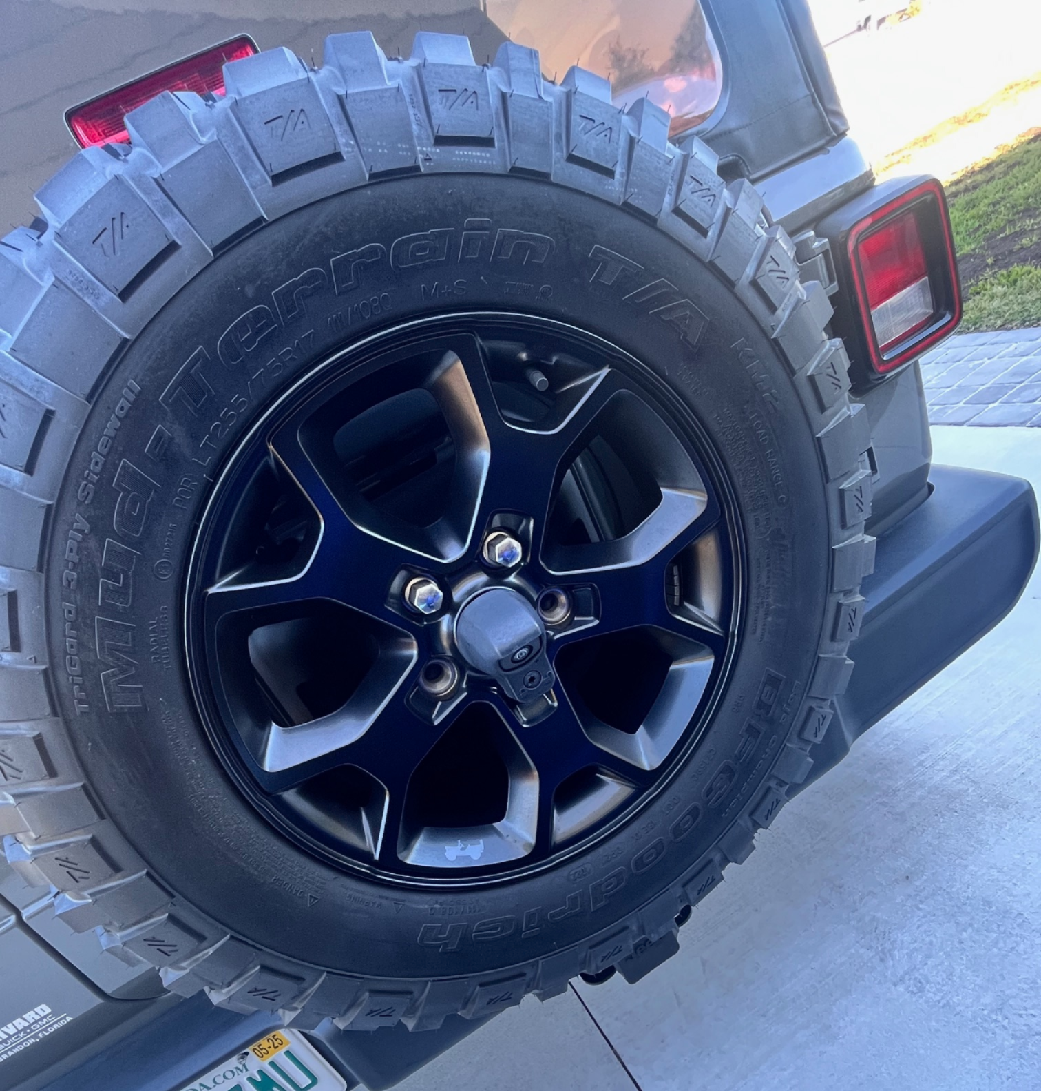 Used 2022 Jeep Wrangler Unlimited Sport AWD/4WD image 12