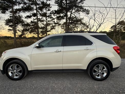 Used 2013 Chevrolet Equinox LT w/ Chrome Package image 4