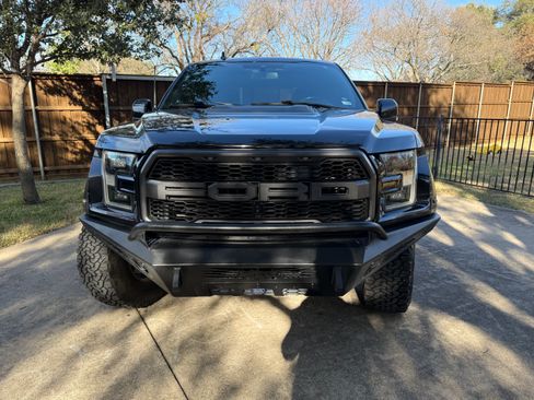 Used 2020 Ford F150 Raptor w/ Equipment Group 802A Luxury image 2