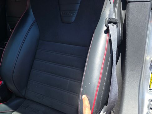 Used 2017 FIAT 124 Spider Abarth RWD image 29