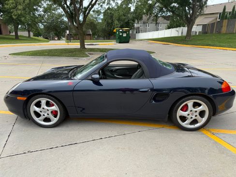 Used 2000 Porsche Boxster S RWD image 2