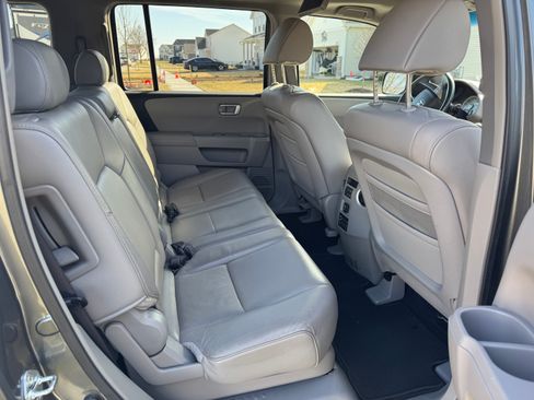 Used 2009 Honda Pilot EX-L image 16