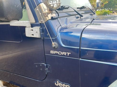 Used 2003 Jeep Wrangler Sport image 12