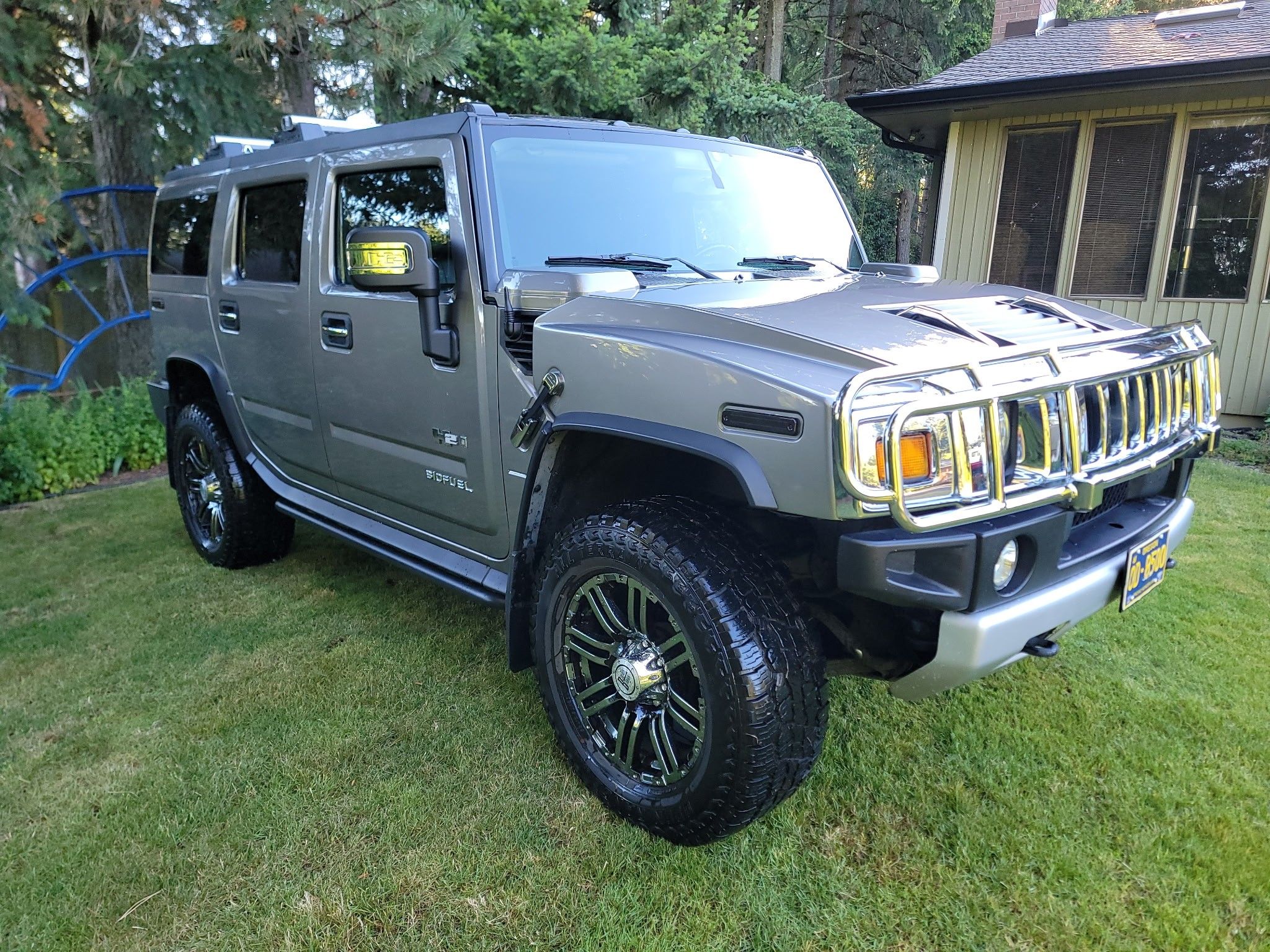 Used 2008 HUMMER H2 AWD/4WD image 2