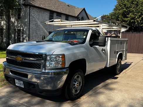Used 2013 Chevrolet Silverado 2500 W/T image 4