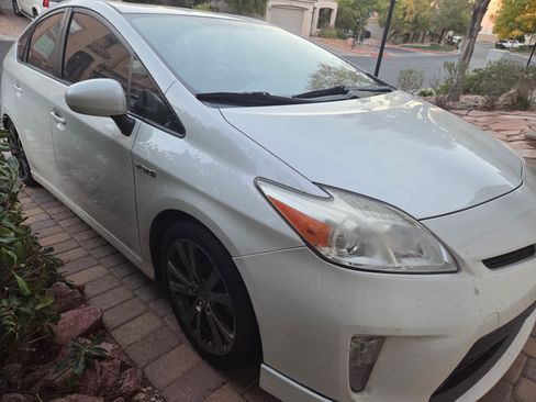 Used 2013 Toyota Prius Persona Series image 1