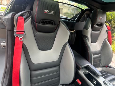 Used 2019 Mercedes-Benz SLC 43 AMG image 10
