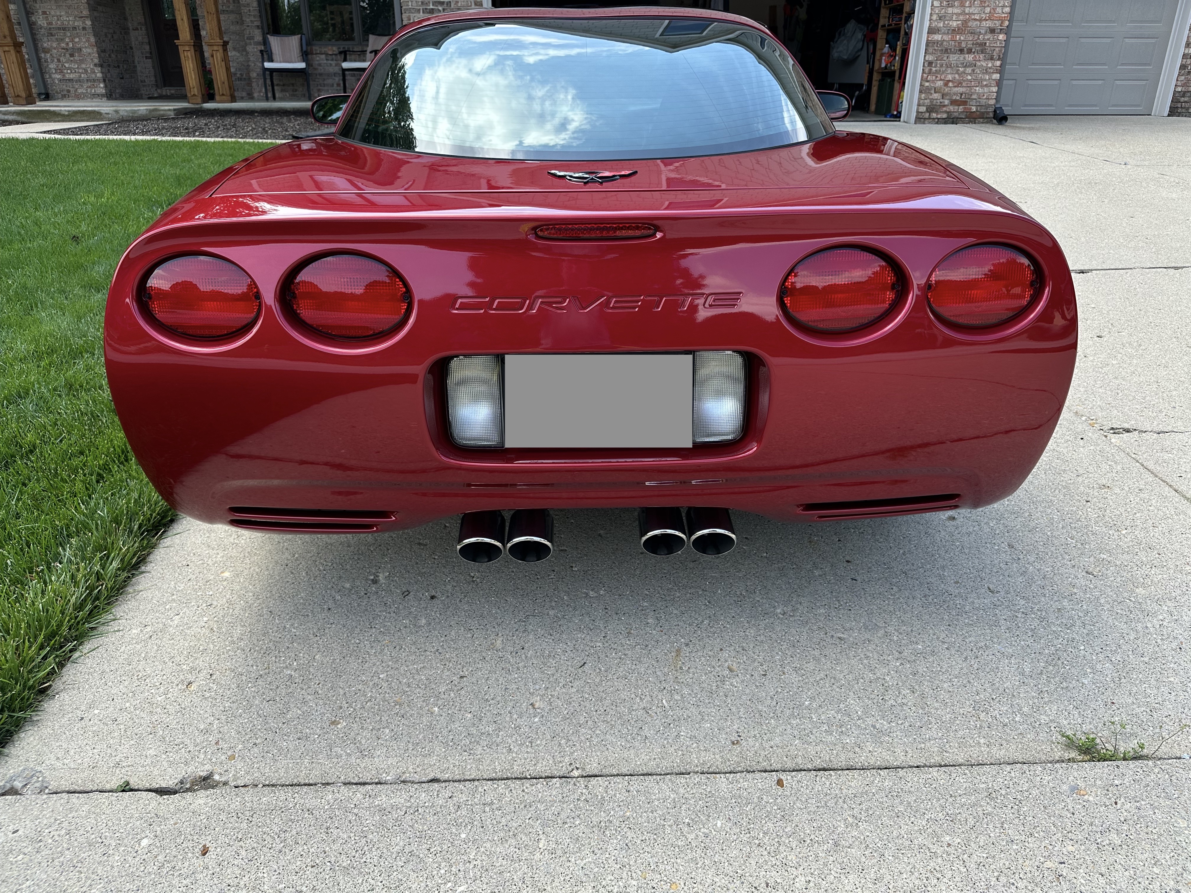 Used 2000 Chevrolet Corvette Coupe w/ Memory Pkg RWD image 25