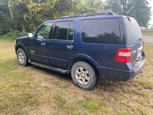 Used 2008 Ford Expedition XLT image 4