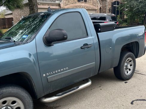 Used 2008 Chevrolet Silverado 1500 LT image 1