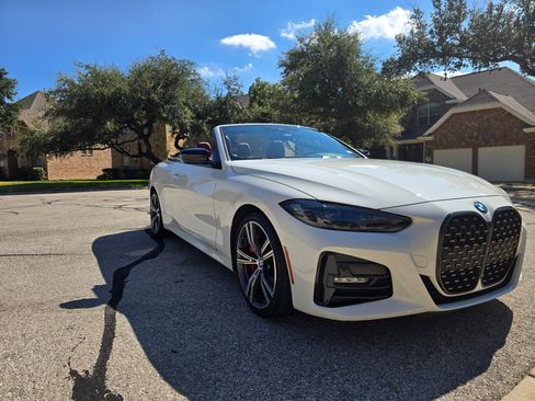 Used 2023 BMW 430i xDrive Convertible w/ M Sport Package image 27
