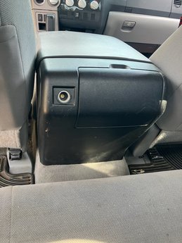 Used 2010 Toyota Tundra 4x4 Double Cab image 24