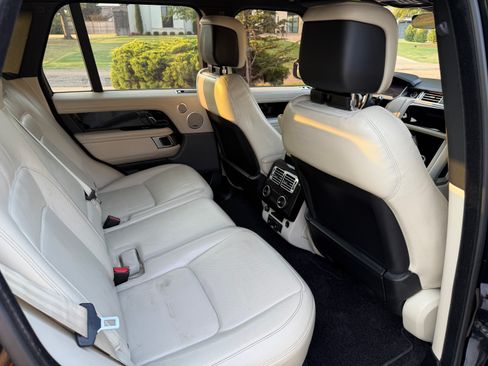 Used 2020 Land Rover Range Rover HSE AWD/4WD image 14