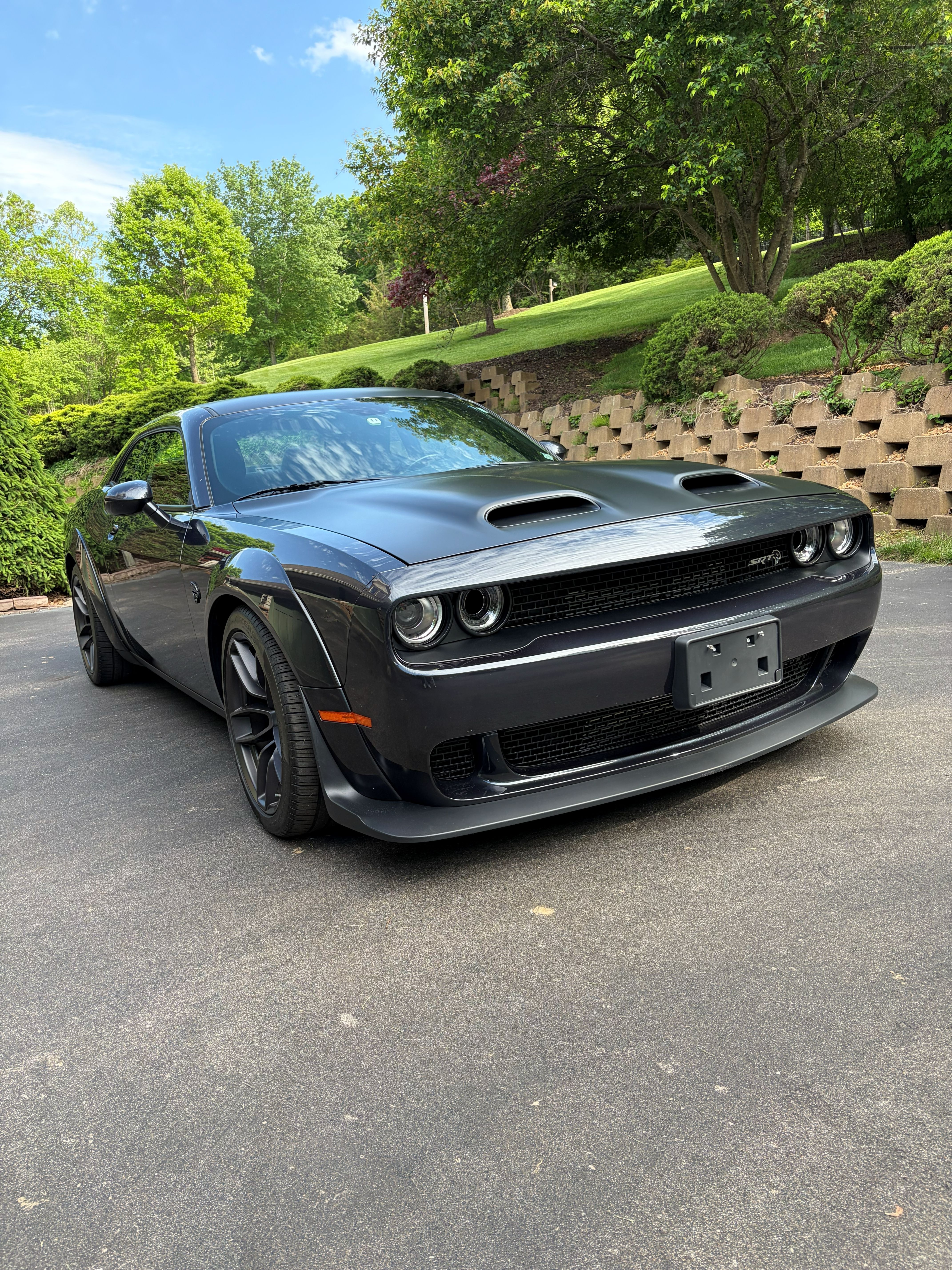 Used 2019 Dodge Challenger SRT Hellcat Redeye RWD image 1