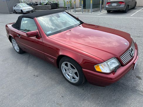 Used 1997 Mercedes-Benz SL 500 image 8