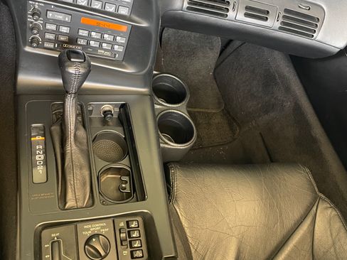 Used 1995 Chevrolet Corvette Convertible image 12