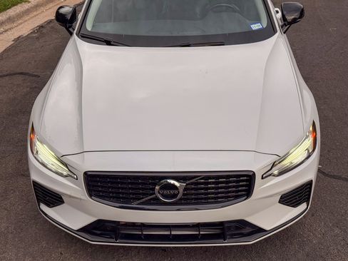 Used 2021 Volvo S60 T8 R-Design Expression w/ Premium Package AWD/4WD image 19