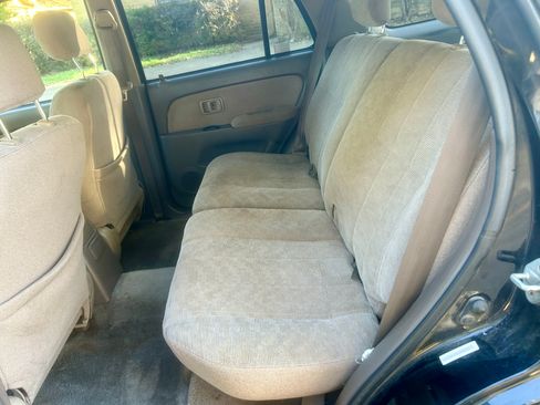 Used 2000 Toyota 4Runner 2WD image 10