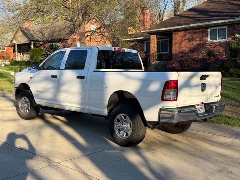 Used 2020 RAM 2500 Tradesman w/ Chrome Appearance Group image 2