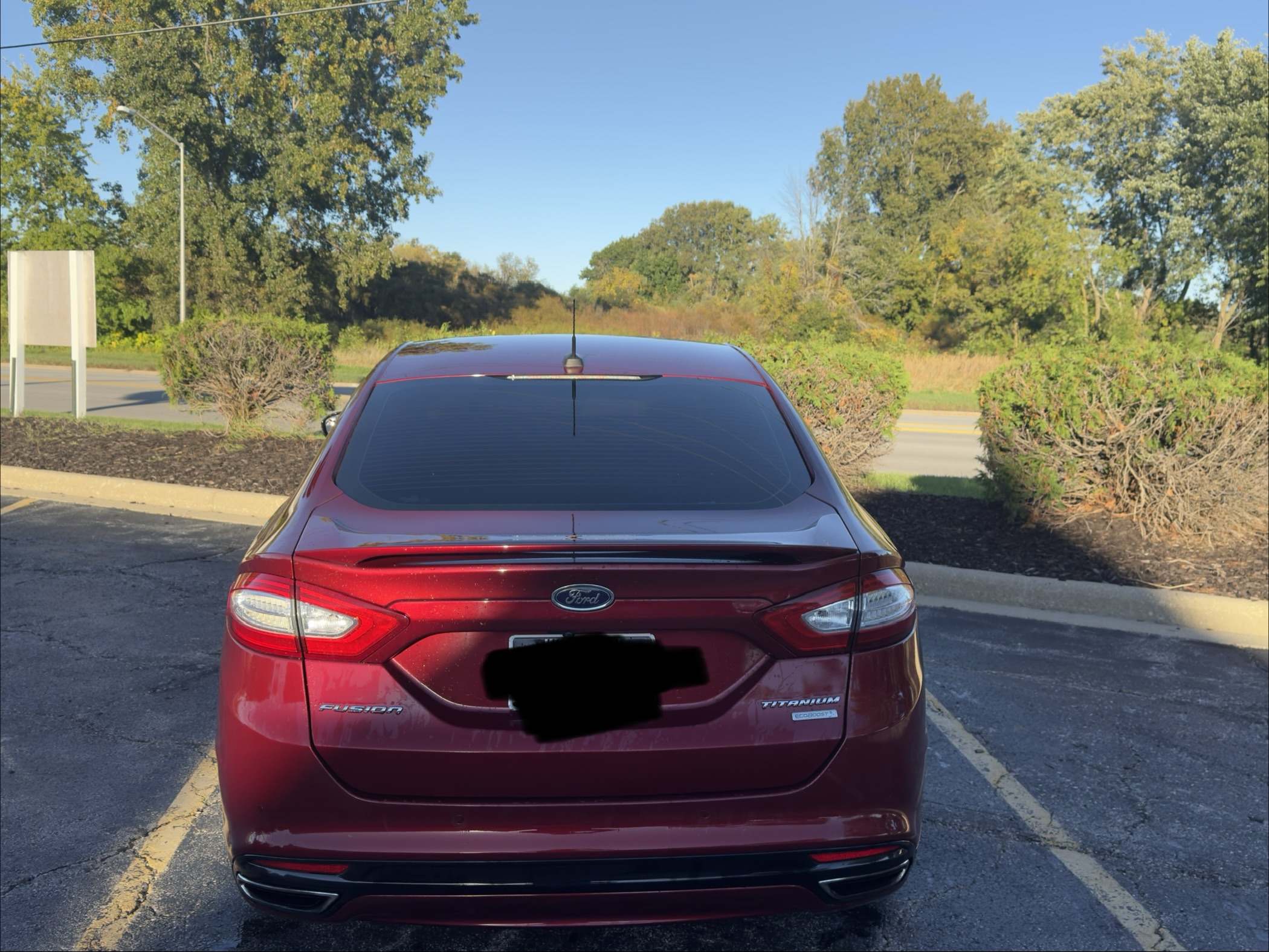 Used 2016 Ford Fusion Titanium FWD image 9