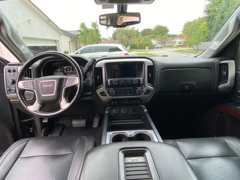 Used 2016 GMC Sierra 2500 SLE w/ SLE Convenience Package image 10