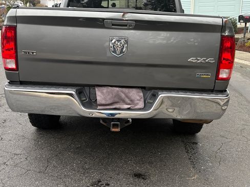 Used 2009 Dodge Ram 1500 Truck SLT image 8