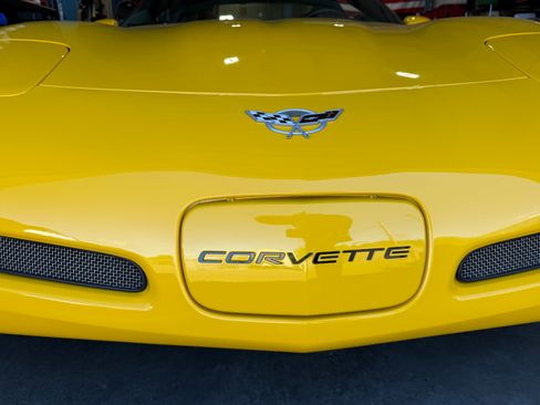 Used 2003 Chevrolet Corvette Z06 w/ Memory Package, 3 Drivers RWD image 6