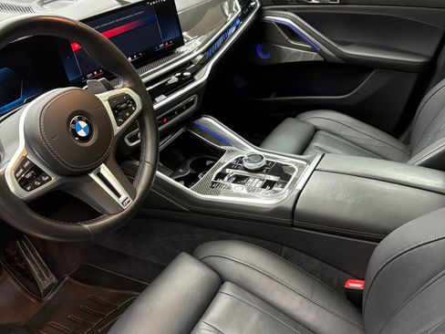 Used 2024 BMW X6 M60i image 8