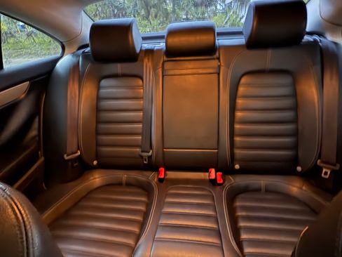 Used 2014 Volkswagen CC Sport FWD image 17