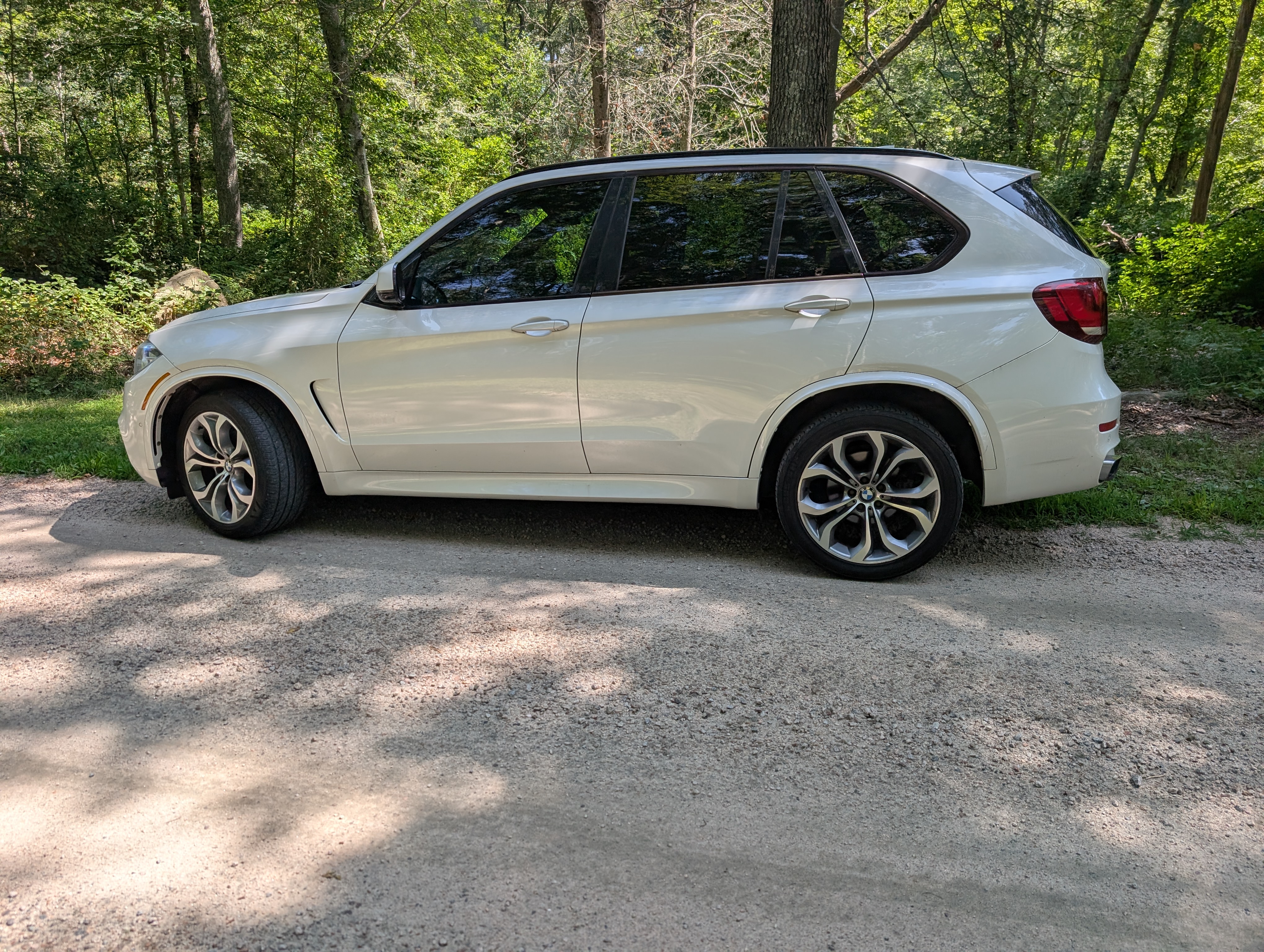 Used 2015 BMW X5 xDrive35i AWD/4WD image 4