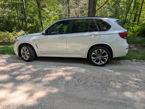 Used 2015 BMW X5 xDrive35i AWD/4WD image 4