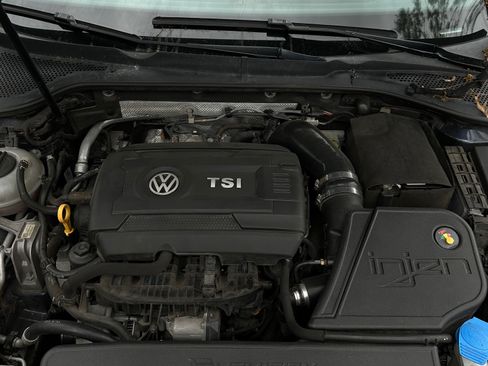 Used 2017 Volkswagen GTI Autobahn FWD image 6