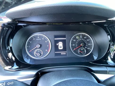 Used 2023 Kia K5 GT FWD image 16