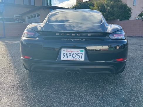 Used 2020 Porsche 718 Cayman S RWD image 6