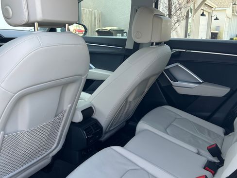 Used 2021 Audi Q3 2.0T Premium Plus w/ Premium Plus Package image 15