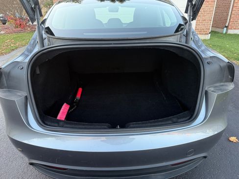 Used 2025 Tesla Model 3 Long Range image 17
