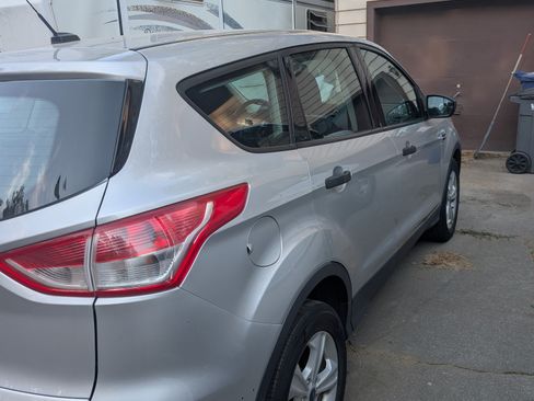Used 2014 Ford Escape S FWD image 6