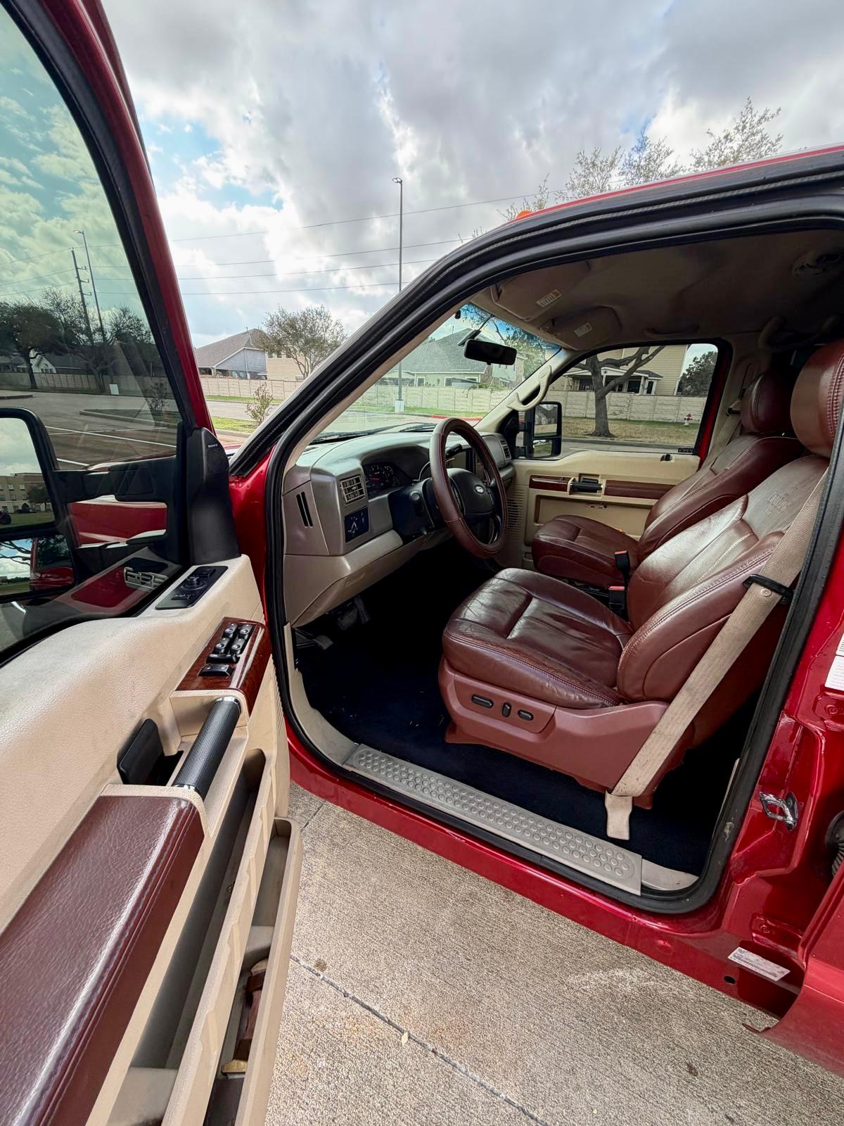 Used 2002 Ford F350 2WD Crew Cab DRW Super Duty image 16