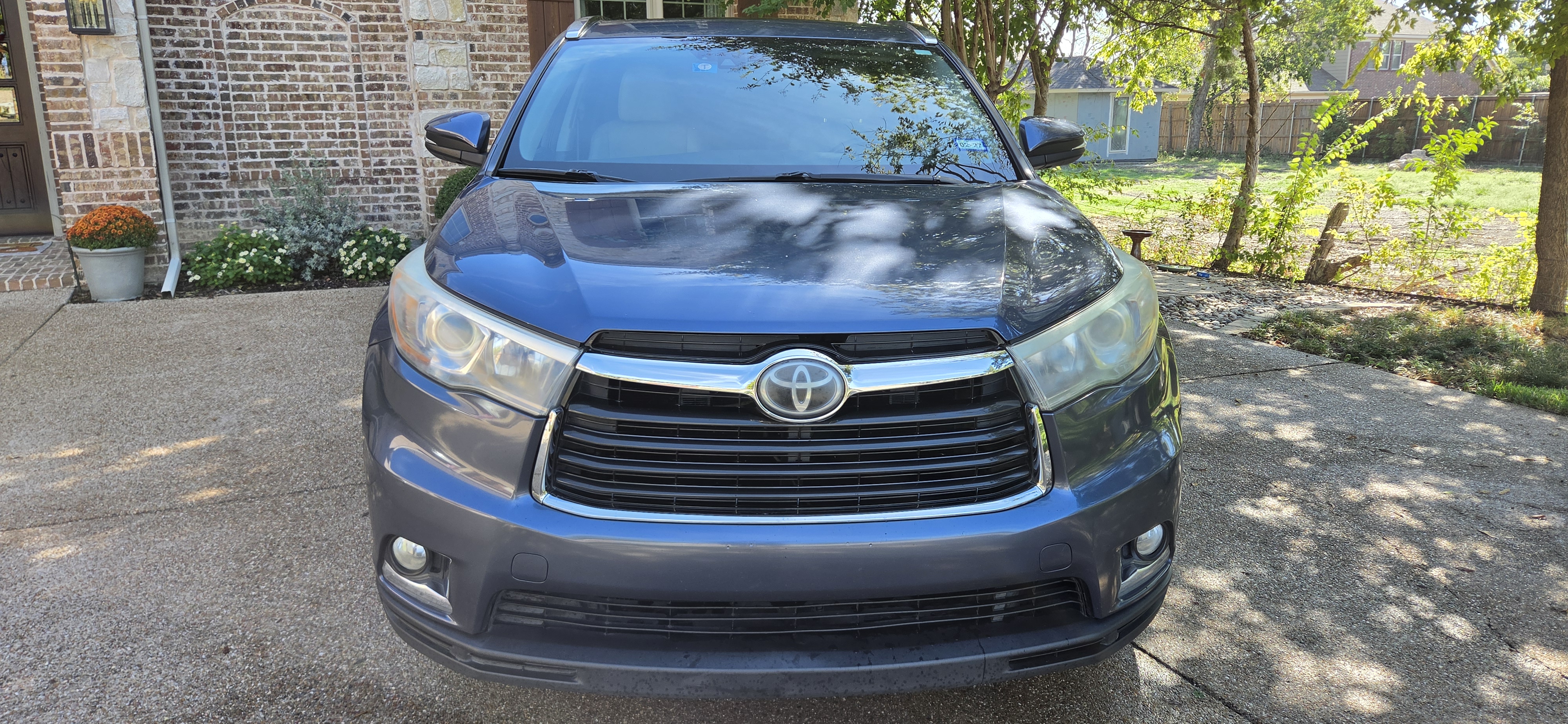 Used 2016 Toyota Highlander Limited w/ Driver Technology Package AWD/4WD image 5