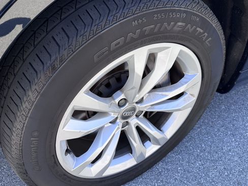 Used 2017 Audi Q7 3.0T Premium AWD/4WD image 29
