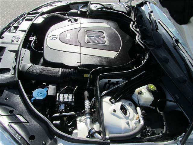 Used 2010 Mercedes-Benz C 300 Sedan image 6