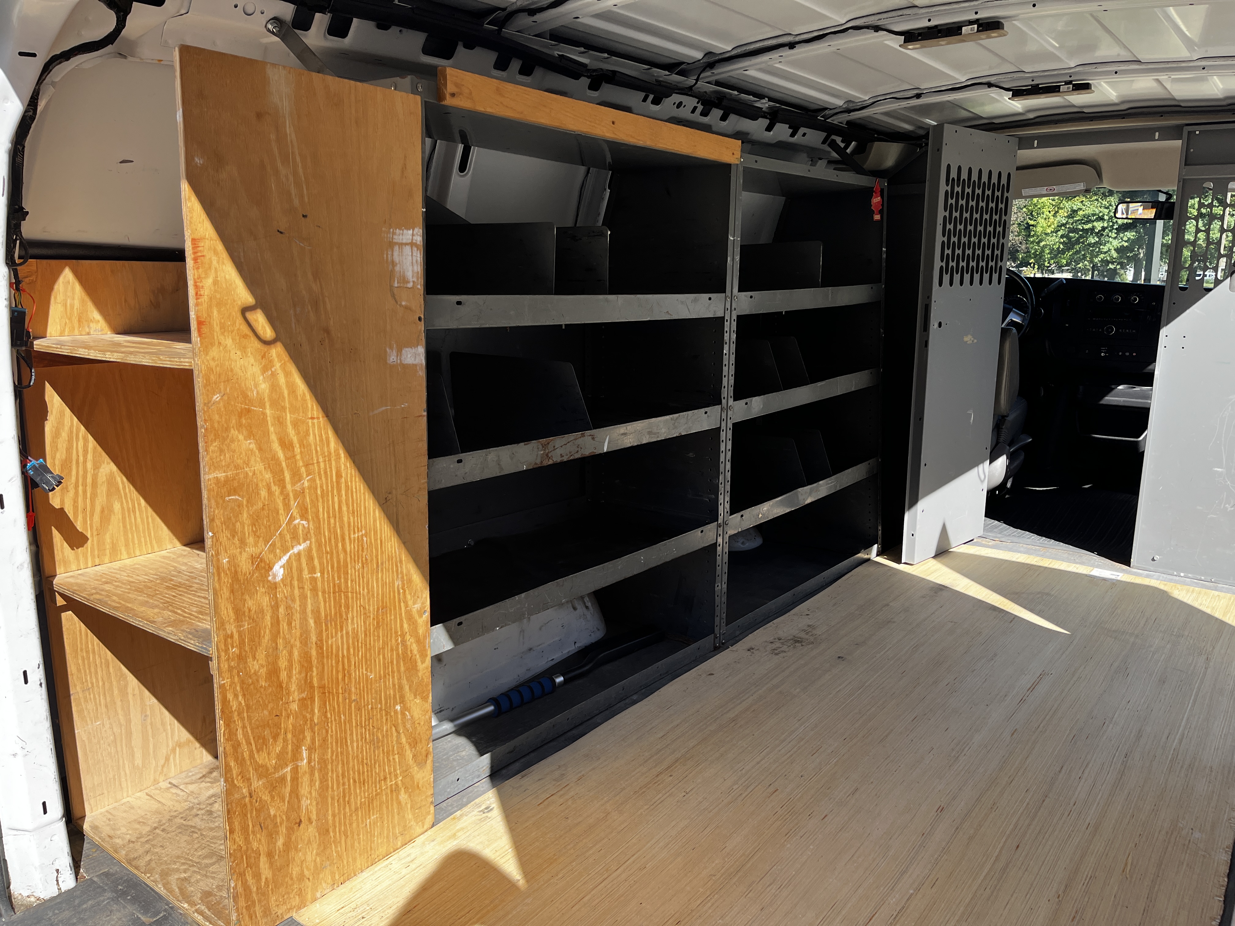 Used 2019 Chevrolet Express 2500 w/ Driver Convenience Package RWD image 17