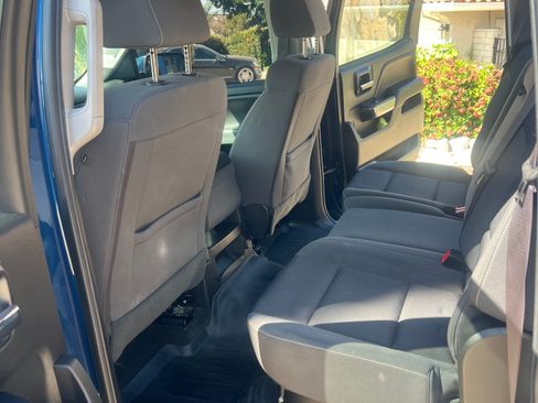 Used 2017 Chevrolet Silverado 1500 LT w/ LT Convenience Package image 11