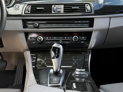 Used 2011 BMW 535i Sedan image 16