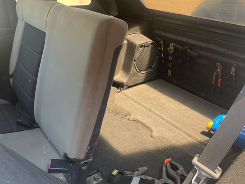 Used 2009 Jeep Wrangler Unlimited X image 12