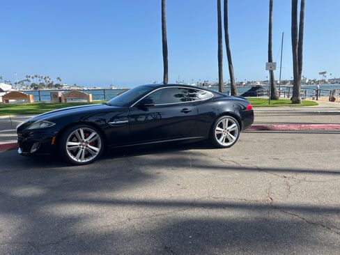 Used 2012 Jaguar XK Coupe image 9