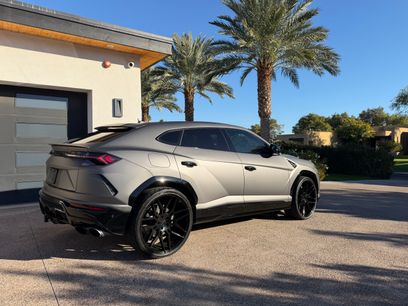 Used 2019 Lamborghini Urus