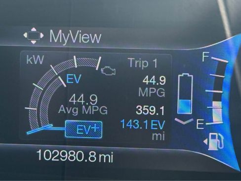 Used 2015 Ford Fusion Energi Titanium w/ Driver Assist Package FWD image 13