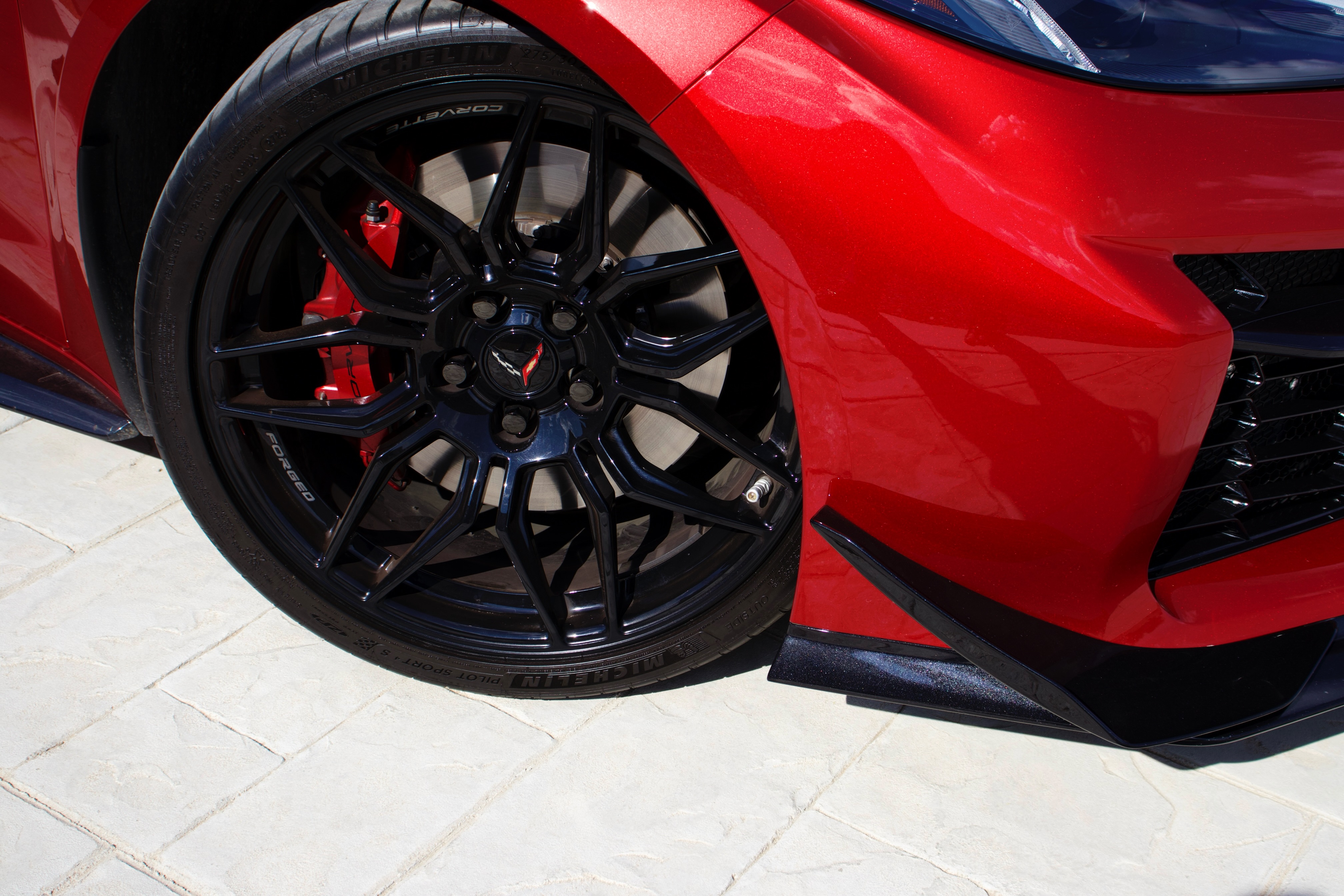 Used 2024 Chevrolet Corvette Z06 RWD image 22
