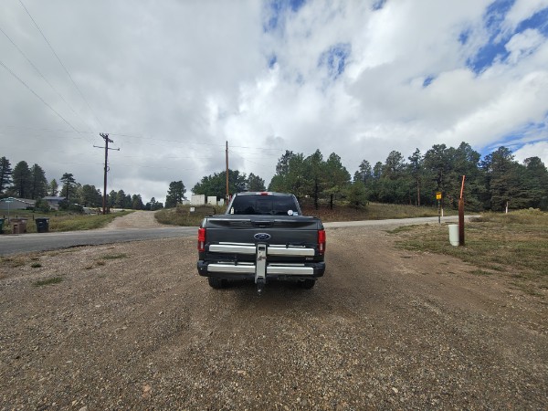 Used 2018 Ford F150 XLT w/ Equipment Group 302A Luxury AWD/4WD image 4